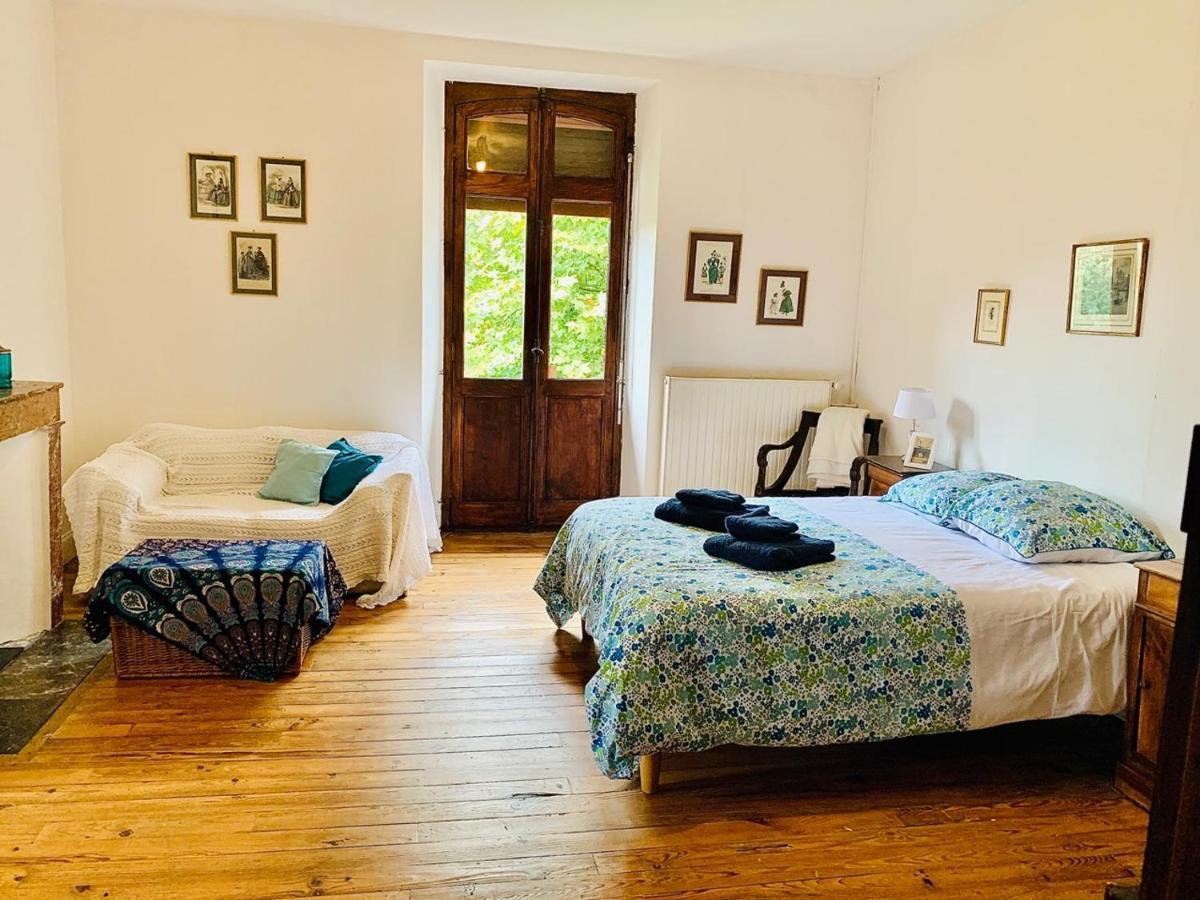 Bed and Breakfast Le Bearn Sous Les Toits Nay  Exteriér fotografie